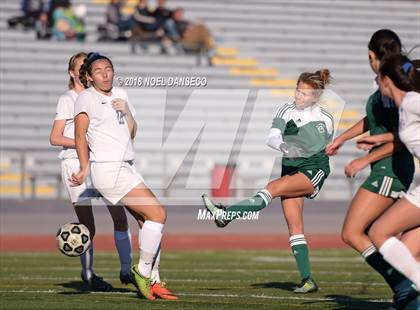 Thumbnail 2 in Carlmont vs Homestead photogallery.