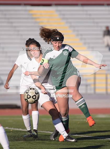 Thumbnail 3 in Carlmont vs Homestead photogallery.
