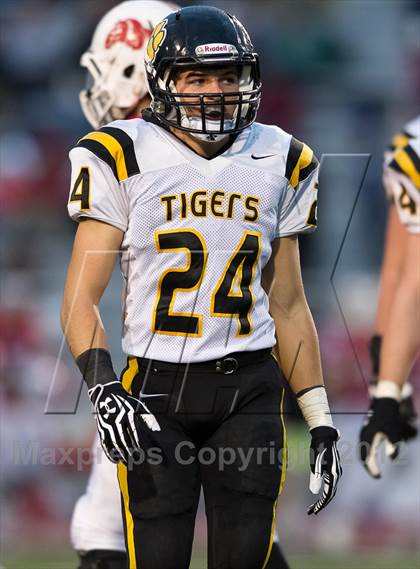 Thumbnail 3 in North Allegheny vs. Wilson (PIAA Class AAAA Semifinal) photogallery.