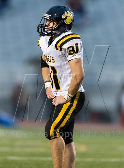 Thumbnail 3 in North Allegheny vs. Wilson (PIAA Class AAAA Semifinal) photogallery.