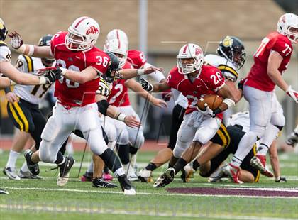 Thumbnail 3 in North Allegheny vs. Wilson (PIAA Class AAAA Semifinal) photogallery.