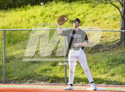 Thumbnail 3 in Lake Oswego @ Oregon City photogallery.