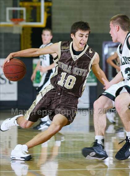 Thumbnail 2 in Yuba City vs Granite Bay (Common Good Classic) photogallery.