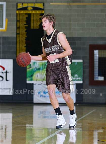 Thumbnail 2 in Yuba City vs Granite Bay (Common Good Classic) photogallery.