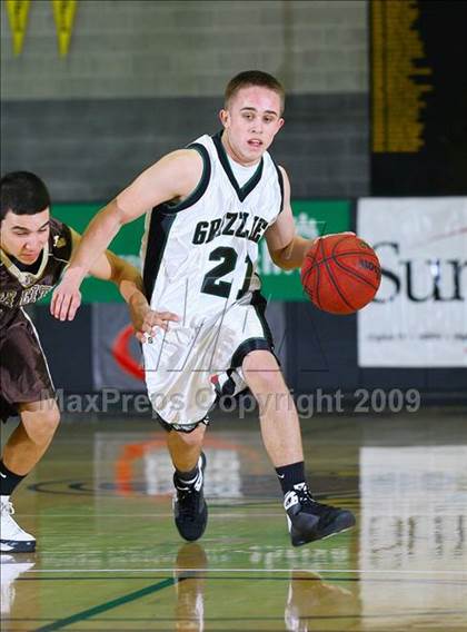 Thumbnail 2 in Yuba City vs Granite Bay (Common Good Classic) photogallery.