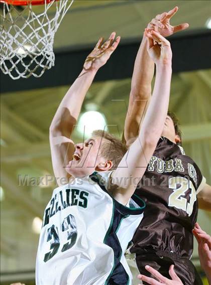 Thumbnail 2 in Yuba City vs Granite Bay (Common Good Classic) photogallery.