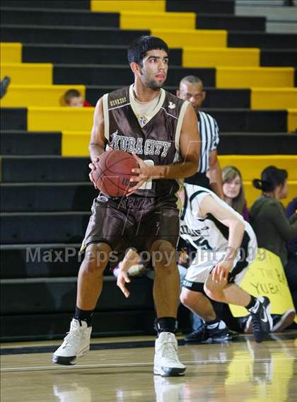 Thumbnail 1 in Yuba City vs Granite Bay (Common Good Classic) photogallery.