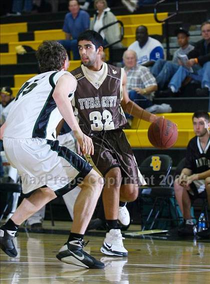 Thumbnail 3 in Yuba City vs Granite Bay (Common Good Classic) photogallery.