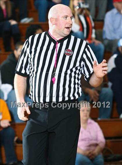 Thumbnail 2 in Saunders vs Tuckahoe (Section One Super Saturday) photogallery.