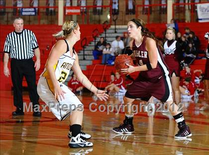 Thumbnail 3 in Andale vs Buhler  (McPherson Optimist Tournament) photogallery.