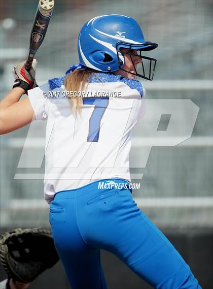 Thumbnail 3 in Krum vs Byron Nelson photogallery.
