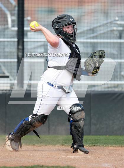 Thumbnail 2 in Krum vs Byron Nelson photogallery.