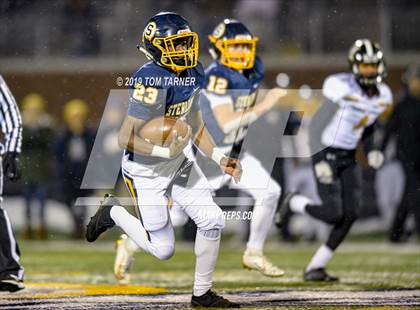 Thumbnail 3 in Marian Catholic @ Sterling (IHSA 5A 1st Round Playoff) photogallery.