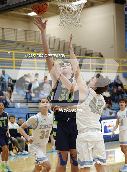 Thumbnail 1 in Ridgeline @ Sky View (Sophomore) photogallery.