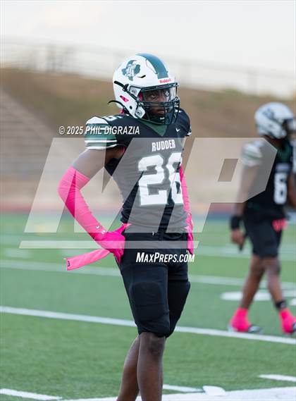 Thumbnail 2 in Brenham @ Rudder photogallery.