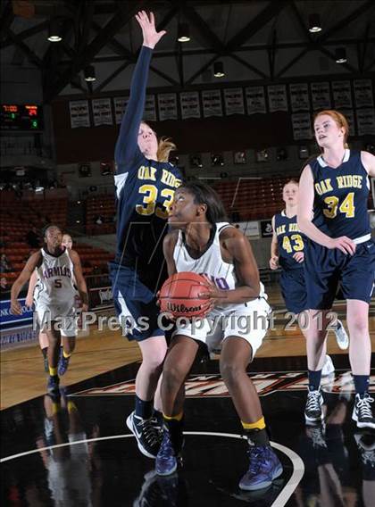 Thumbnail 1 in Armijo vs. Oak Ridge (CIF SJS D1 Playoffs) photogallery.