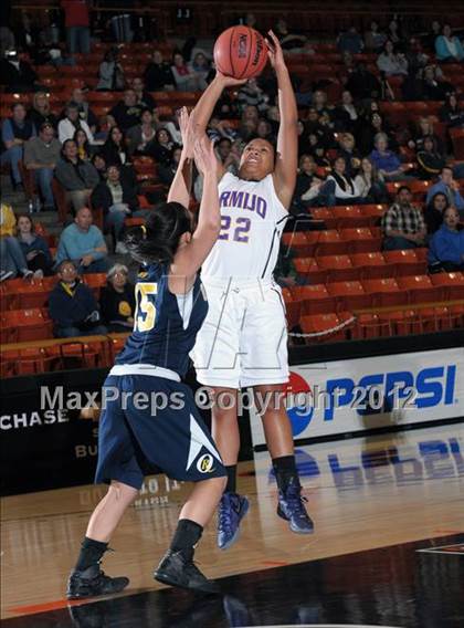 Thumbnail 1 in Armijo vs. Oak Ridge (CIF SJS D1 Playoffs) photogallery.