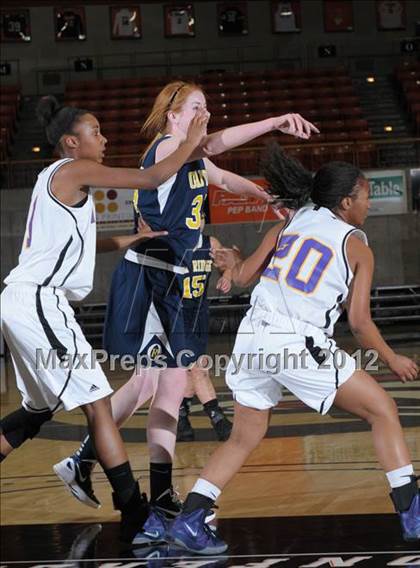 Thumbnail 2 in Armijo vs. Oak Ridge (CIF SJS D1 Playoffs) photogallery.