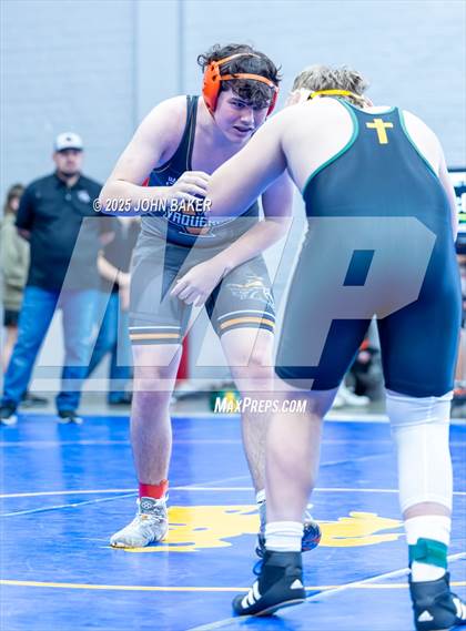 Thumbnail 2 in Lovelock Mustangs Tournament (190lbs) photogallery.