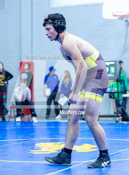 Thumbnail 3 in Lovelock Mustangs Tournament (190lbs) photogallery.