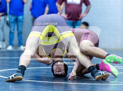 Thumbnail 3 in Lovelock Mustangs Tournament (190lbs) photogallery.