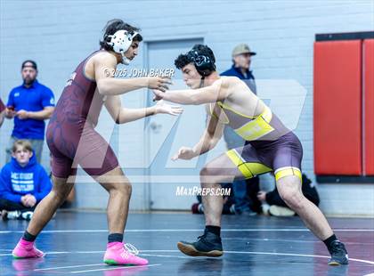 Thumbnail 3 in Lovelock Mustangs Tournament (190lbs) photogallery.