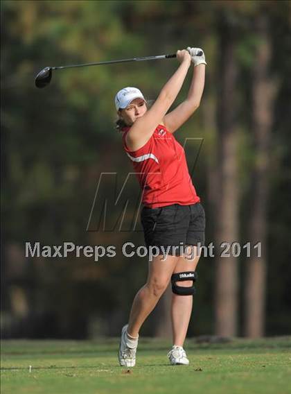 Thumbnail 2 in NCHSAA 4A Championships (Day 1) photogallery.