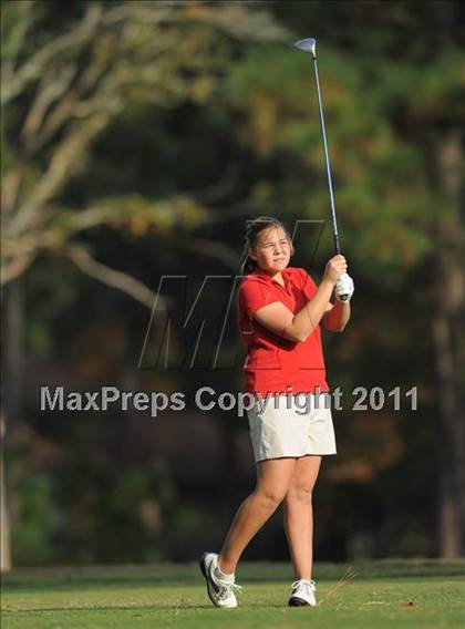 Thumbnail 2 in NCHSAA 4A Championships (Day 1) photogallery.