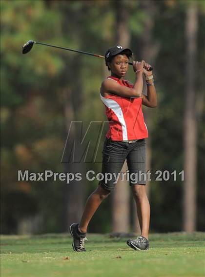 Thumbnail 3 in NCHSAA 4A Championships (Day 1) photogallery.