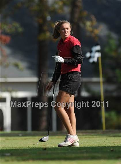 Thumbnail 2 in NCHSAA 4A Championships (Day 1) photogallery.