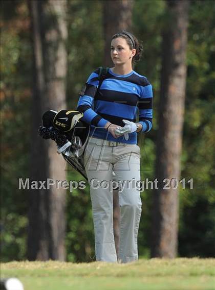 Thumbnail 3 in NCHSAA 4A Championships (Day 1) photogallery.