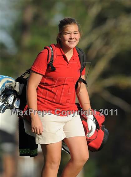 Thumbnail 1 in NCHSAA 4A Championships (Day 1) photogallery.