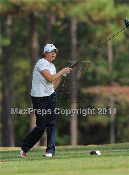 Thumbnail 1 in NCHSAA 4A Championships (Day 1) photogallery.