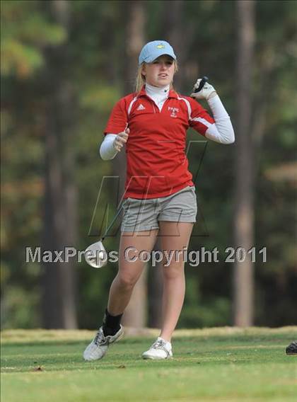 Thumbnail 2 in NCHSAA 4A Championships (Day 1) photogallery.