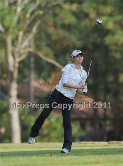 Thumbnail 2 in NCHSAA 4A Championships (Day 1) photogallery.