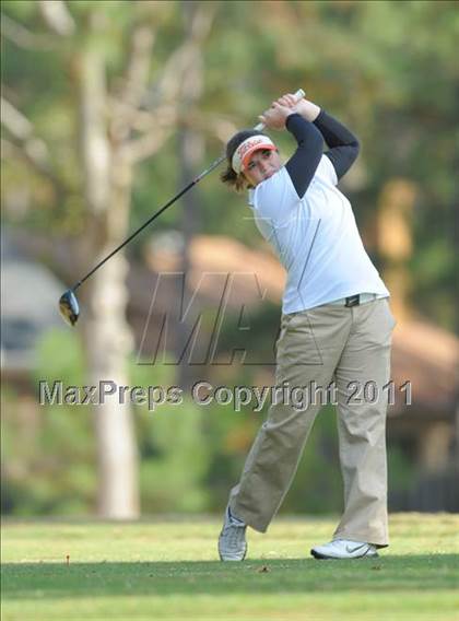 Thumbnail 2 in NCHSAA 4A Championships (Day 1) photogallery.