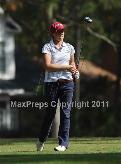 Thumbnail 1 in NCHSAA 4A Championships (Day 1) photogallery.