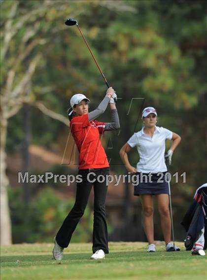 Thumbnail 2 in NCHSAA 4A Championships (Day 1) photogallery.
