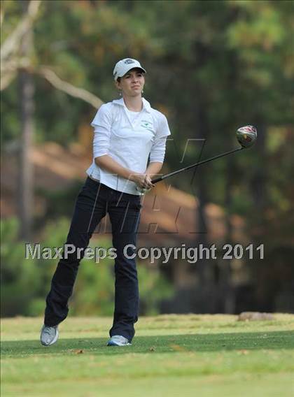 Thumbnail 2 in NCHSAA 4A Championships (Day 1) photogallery.