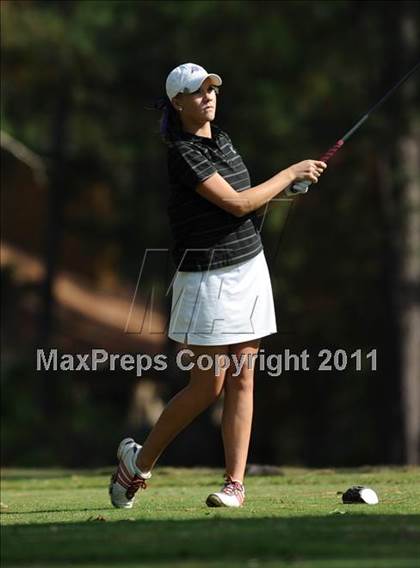 Thumbnail 2 in NCHSAA 4A Championships (Day 1) photogallery.