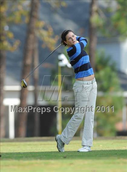 Thumbnail 1 in NCHSAA 4A Championships (Day 1) photogallery.