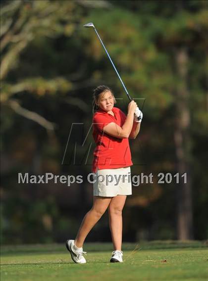 Thumbnail 3 in NCHSAA 4A Championships (Day 1) photogallery.