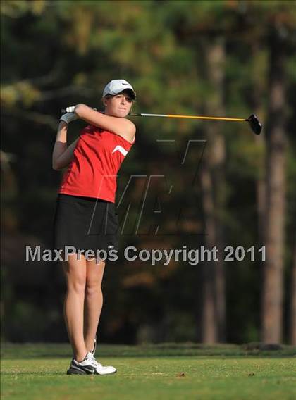 Thumbnail 3 in NCHSAA 4A Championships (Day 1) photogallery.