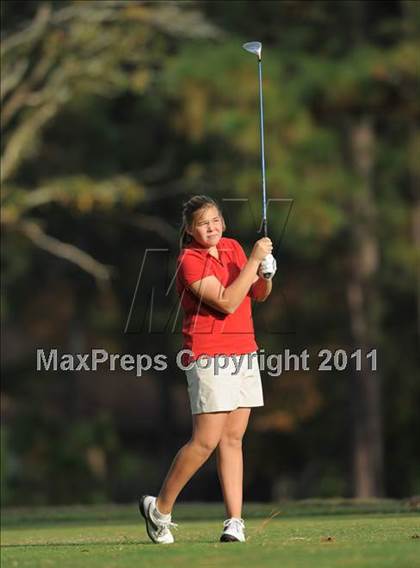 Thumbnail 2 in NCHSAA 4A Championships (Day 1) photogallery.