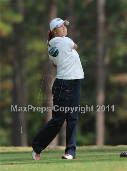 Thumbnail 2 in NCHSAA 4A Championships (Day 1) photogallery.