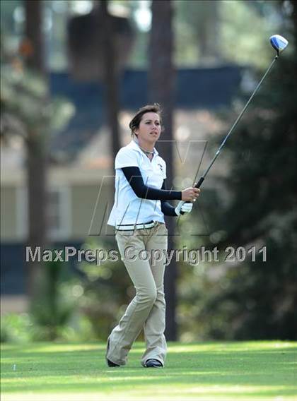 Thumbnail 2 in NCHSAA 4A Championships (Day 1) photogallery.