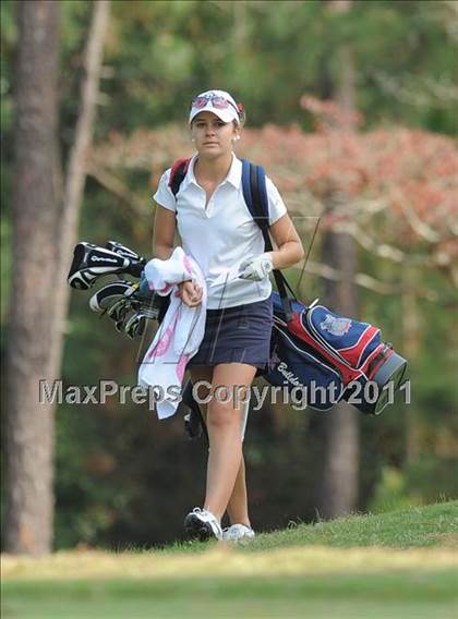 Thumbnail 2 in NCHSAA 4A Championships (Day 1) photogallery.