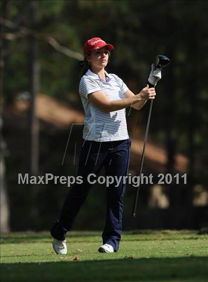 Thumbnail 1 in NCHSAA 4A Championships (Day 1) photogallery.