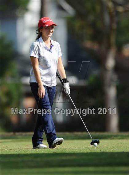 Thumbnail 1 in NCHSAA 4A Championships (Day 1) photogallery.