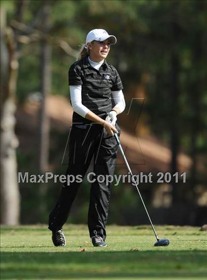 Thumbnail 1 in NCHSAA 4A Championships (Day 1) photogallery.